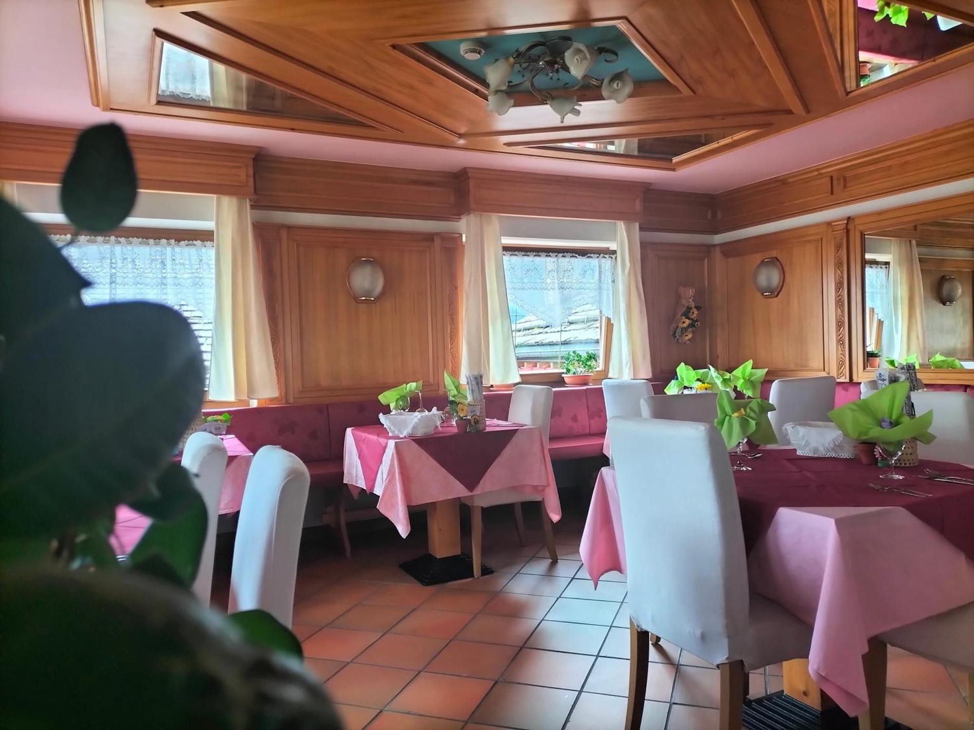 Hotel Vael Vigo di Fassa Eksteriør billede