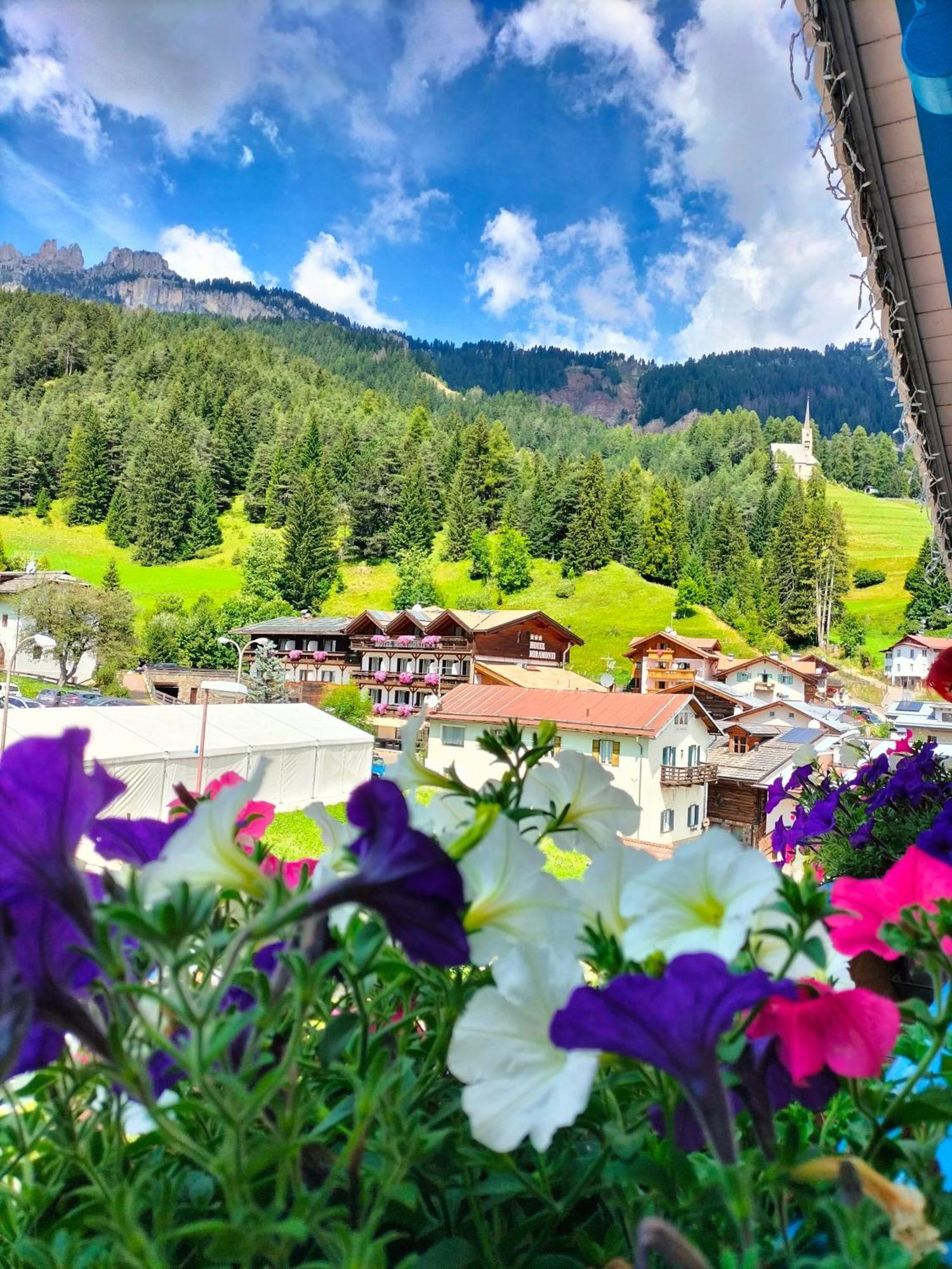 Hotel Vael Vigo di Fassa Eksteriør billede