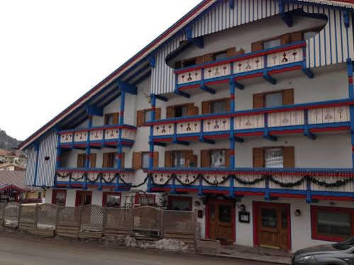 Hotel Vael Vigo di Fassa Eksteriør billede